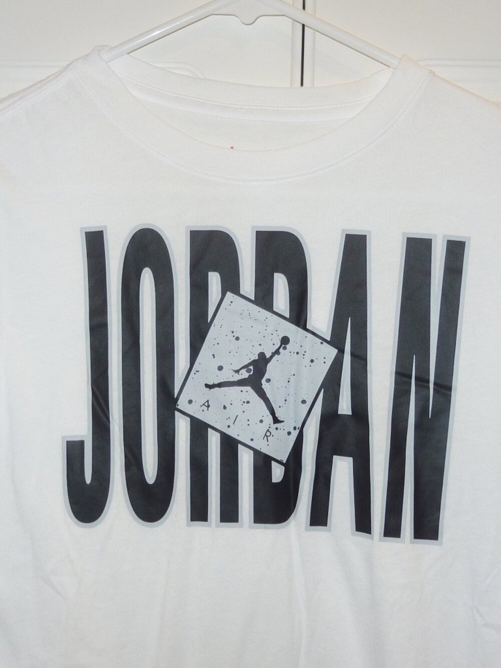 NWT Nike Air Jordan Long Sleeve Lightweight Shirt Youth Medium 10-12